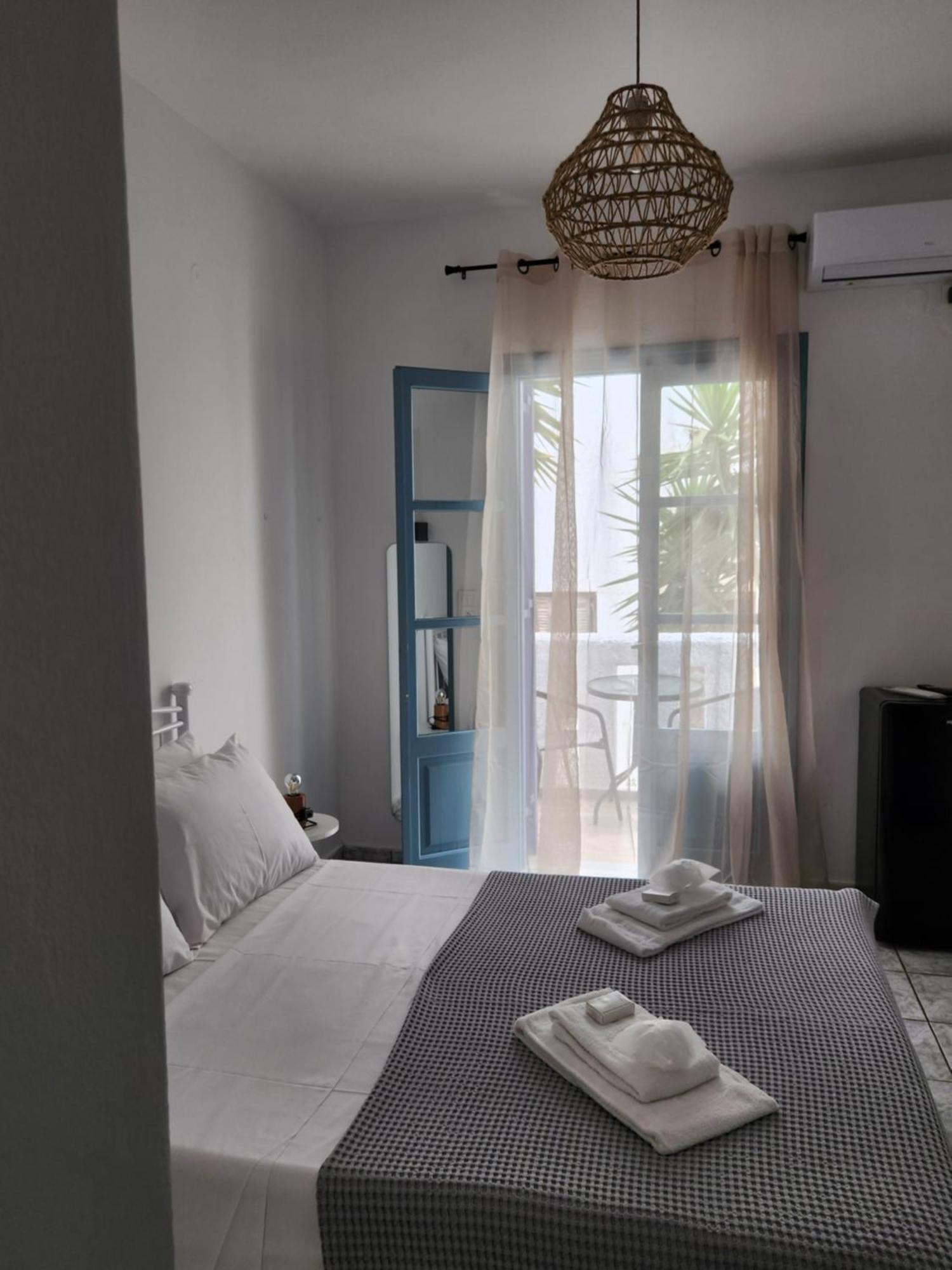 Eleios Hotel Serifos Livadi  Exterior photo